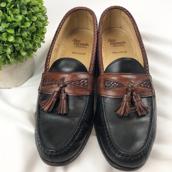 Allen Edmonds Other - Allen Edmonds Maxfield Leather tassels loafers